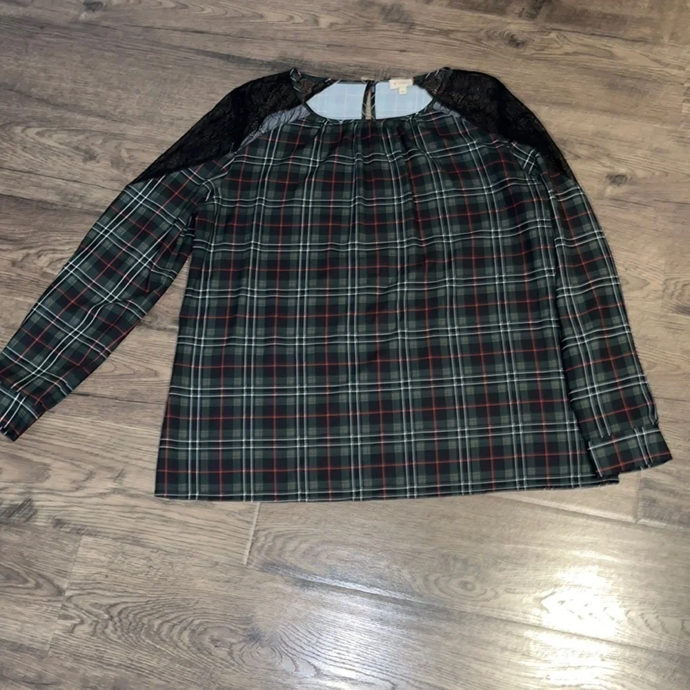 Cremieux women’s green and black plaid and lace blouse size Large - Picture 2 of 8
